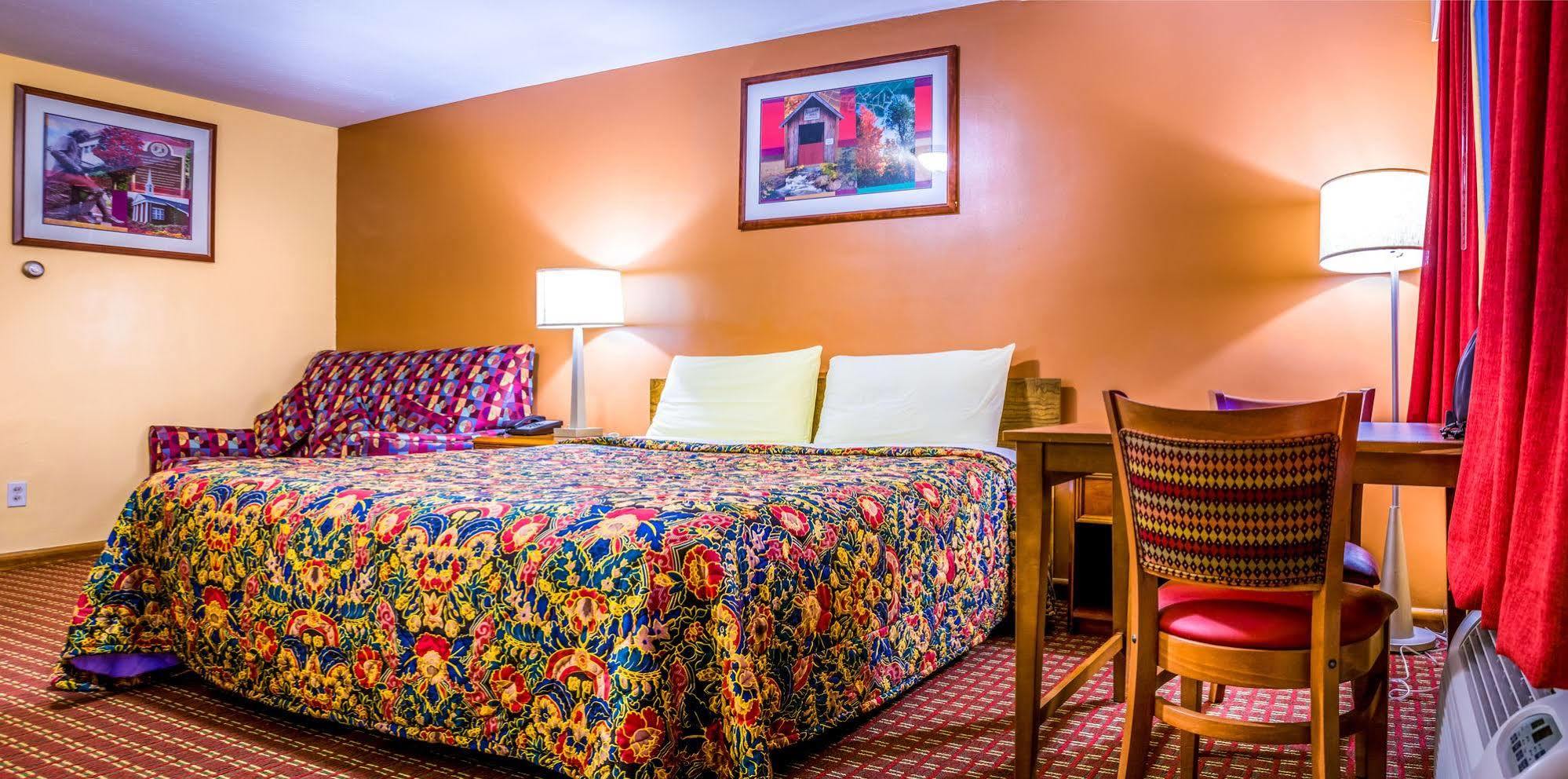 Plaza Inn 피보디 외부 사진